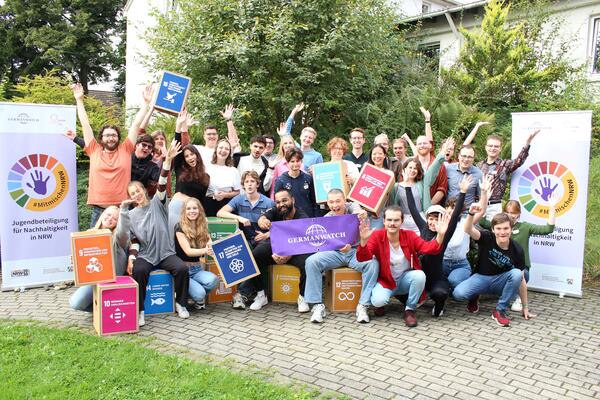 Gruppenfoto der Teilnehmenden Jugendlichen des Mentoring